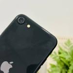 iPhone SE 64GB (2020)